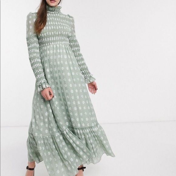 Sister Jane Dresses & Skirts - DREAM Sister Jane daisy lawn maxi dress
